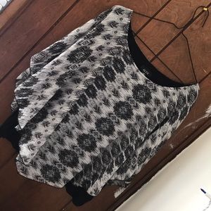 Black and white flow blouse